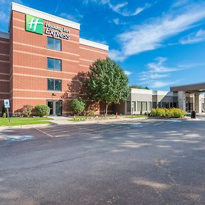 Holiday Inn Express Naperville By Ihg